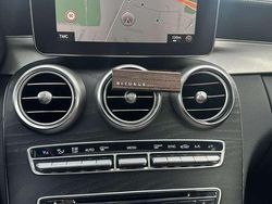 Weiß Gebraucht 2017 Mercedes C250 AMG line Coupé | 27.900 €