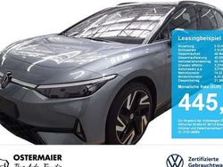 Blau Gebraucht 2025 VW ID.7 GTX Kombi | 50.730 €