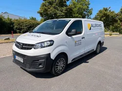 Weiß Gebraucht 2021 Opel Vivaro Edition Van | 11.888 € (Fairer Preis)