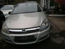 Pannacotta m2 Gebraucht 2005 Opel Astra Elegance Kombi | 2.400 € (Guter Preis)