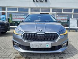 Grau Gebraucht 2023 Skoda Fabia Style Kleinwagen | 19.990 € (Fairer Preis)