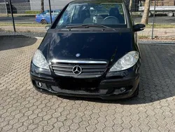 Schwarz Gebraucht 2005 Mercedes A170 Classic Kleinwagen | 2.200 € (Guter Preis)