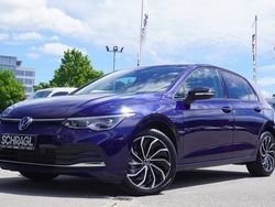 Atlantic blue metallic Gebraucht 2023 VW Golf VIII Move Limousine | 26.788 € (Etwas zu teuer)