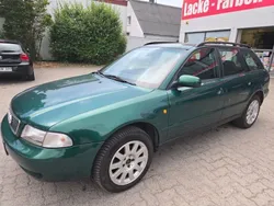 Grün Gebraucht 1998 Audi A4 Kombi | 2.900 € (Etwas zu teuer)