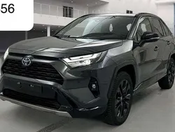 Grey metallic (1g3)/ attitude Gebraucht 2025 Toyota RAV4 Hybrid Style SUV | 41.900 € (Guter Preis)