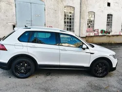 Weiß Gebraucht 2022 VW Tiguan Active SUV | 26.950 € (Guter Preis)