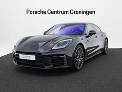 Grau Gebraucht 2025 Porsche Panamera Turbo E-Hybrid Limousine | 245.000 €