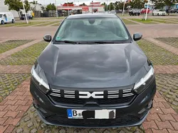Grau Gebraucht 2023 Dacia Sandero Expression Kleinwagen | 17.490 € (Fairer Preis)