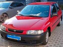 Rot Gebraucht 1997 Mazda 323 Limousine | 4.500 € (Etwas zu teuer)