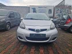 Satin silver Gebraucht 2009 Toyota Aygo City Kleinwagen | 3.950 € (Etwas zu teuer)