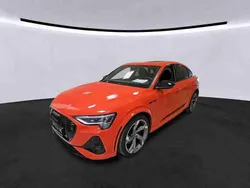 Rot Gebraucht 2022 Audi e-tron Sportback Sport SUV | 48.560 € (Fairer Preis)