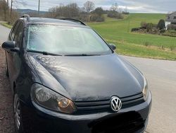 Schwarz Gebraucht 2009 VW Golf V Kombi | 2.522 € (Fairer Preis)
