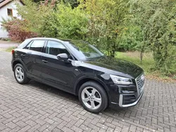 Schwarz Gebraucht 2020 Audi Q2 S-Line SUV | 16.300 € (Fairer Preis)