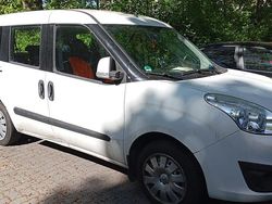 Weiß Gebraucht 2012 Opel Combo Kombi | 4.500 € (Fairer Preis)