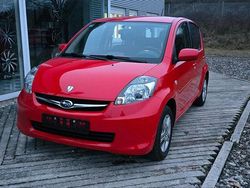 Rot Gebraucht 2011 Subaru Justy Kleinwagen | 2.999 € (Fairer Preis)