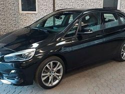Schwarz Gebraucht 2020 BMW 225 Active Tourer Sport Line Van / Kleinbus | 18.100 € (Guter Preis)