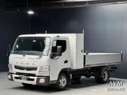 Weiß Gebraucht 2017 Mitsubishi Canter | 20.900 €