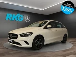 Weiß Gebraucht 2024 Mercedes B200 Progressive Van / Kleinbus | 32.270 € (Fairer Preis)