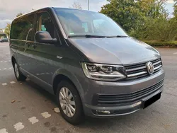 Grau Gebraucht 2017 VW T6 Trendline Van | 34.449 € (Guter Preis)