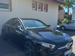 Schwarz Gebraucht 2019 Mercedes A250 AMG line Limousine | 24.800 € (Fairer Preis)