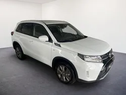 Weiss weiss Neu 2024 Suzuki Vitara Comfort SUV | 26.740 € (Fairer Preis)
