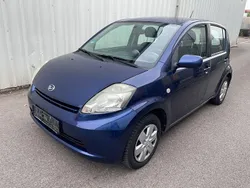 Blau Gebraucht 2006 Daihatsu Sirion Kleinwagen | 890 € (Etwas zu teuer)