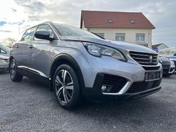 Grau Gebraucht 2019 Peugeot 5008 Active SUV | 15.690 € (Fairer Preis)
