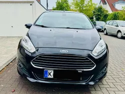 Schwarz Gebraucht 2013 Ford Fiesta Titanium Kleinwagen | 3.200 € (Guter Preis)