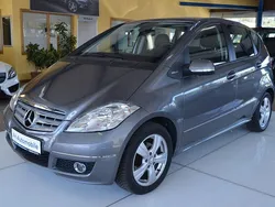 Grau Gebraucht 2011 Mercedes A160 Kleinwagen | 7.900 € (Teuer)