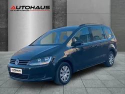 Grau Gebraucht 2012 VW Sharan Comfortline Van / Kleinbus | 10.980 € (Fairer Preis)