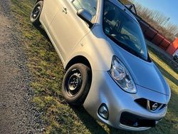 Silber Gebraucht 2015 Nissan Micra Limousine | 3.700 € (Fairer Preis)
