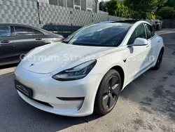 Weiß Gebraucht 2019 Tesla Model 3 Long Range Limousine | 18.950 € (Etwas zu teuer)