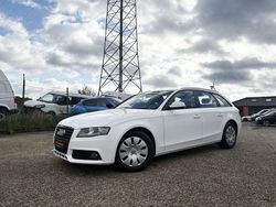 Weiß Gebraucht 2010 Audi A4 Attraction Kombi | 8.390 € (Fairer Preis)