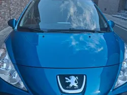 Blau Gebraucht 2009 Peugeot 207 Kombi | 2.500 € (Fairer Preis)