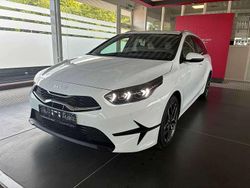 Carraraweiß Neu 2025 Kia Ceed Sportswagon 4 Kombi | 32.777 € (Teuer)
