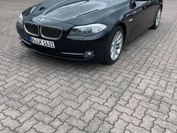 Schwarz Gebraucht 2011 BMW 530 Kombi | 10.900 € (Fairer Preis)