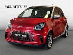 Karosserie in cadmium red () Gebraucht 2020 Smart ForFour Electric Drive Limousine | 13.980 € (Teuer)