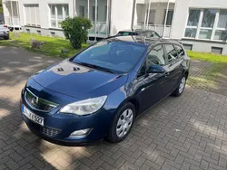Blau Gebraucht 2012 Opel Astra Edition Kombi | 1.999 € (Superpreis)