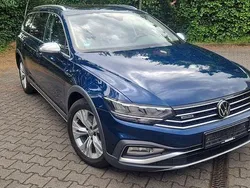 Blau Gebraucht 2021 VW Passat Alltrack Kombi | 22.800 € (Fairer Preis)