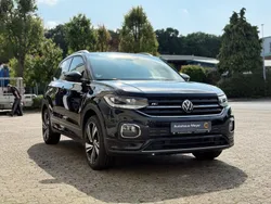 Deep black perleffekt (metallic) Gebraucht 2021 VW T-Cross Style SUV | 19.900 € (Etwas zu teuer)