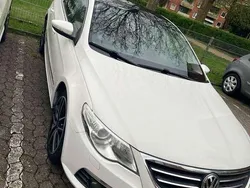 Weiß Gebraucht 2010 VW CC Limousine | 5.700 €