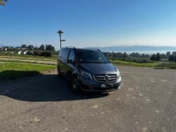 Grau Gebraucht 2018 Mercedes V250 Edition Van / Kleinbus | 43.900 €