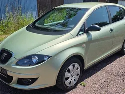 Grün Gebraucht 2005 Seat Altea Van / Kleinbus | 2.890 € (Fairer Preis)