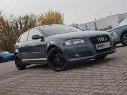 Grau Gebraucht 2012 Audi A3 Attraction Kleinwagen | 9.900 € (Fairer Preis)