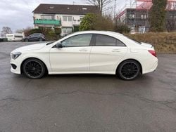 Weiß Gebraucht 2014 Mercedes CLA200 AMG line Limousine | 15.000 € (Fairer Preis)