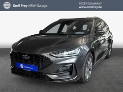 Magnetic metallic Gebraucht 2024 Ford Focus ST-Line Kombi | 25.450 € (Guter Preis)