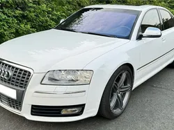 Weiß Gebraucht 2008 Audi A8 Ambiente Limousine | 15.950 €