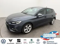 Grey metallic Gebraucht 2024 Seat Leon FR Kleinwagen | 24.400 € (Guter Preis)