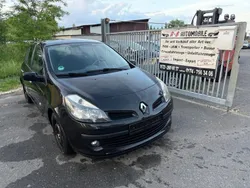 Schwarz Gebraucht 2008 Renault Clio III Dynamique Limousine | 2.200 € (Teuer)
