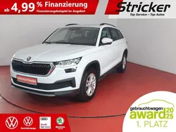 Moonweiss metallic Gebraucht 2023 Skoda Kodiaq Ambition SUV | 33.949 € (Superpreis)